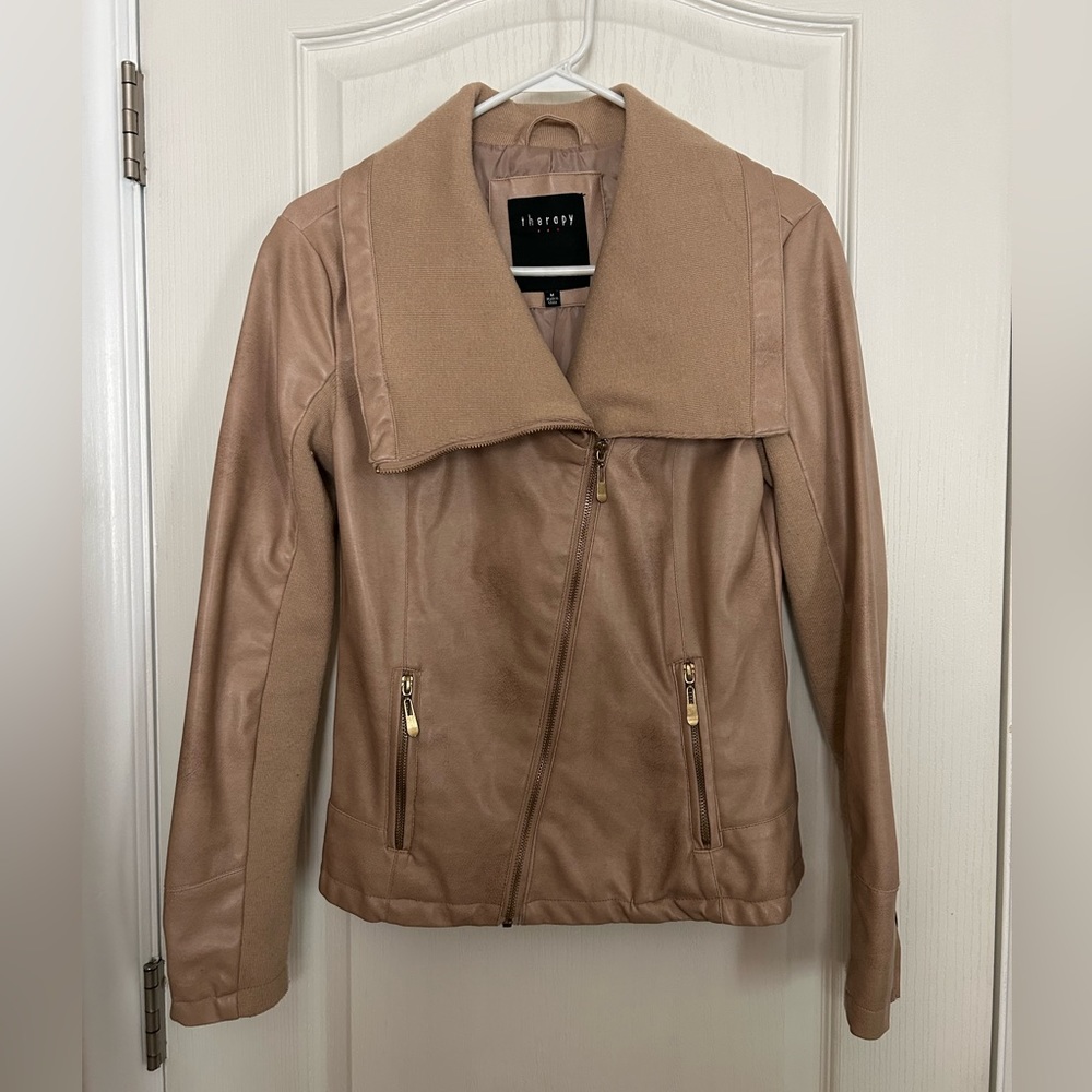 Beautiful camel tan leather jacket | Therapy | Medium